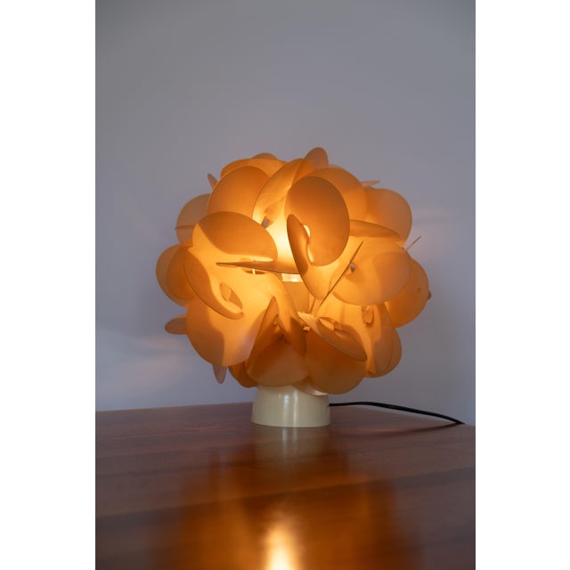 Plastic Rose des Sables Lamp by Raoul Raba, 1960s For Sale - Image 7 of 8