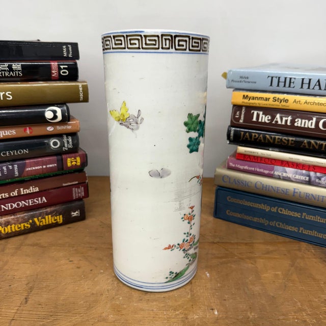 Cylindrical Ceramic White Vase with Deer Design For Sale In New York - Image 6 of 12