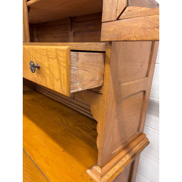 Antique Victorian Possum Belly Baker’s Cabinet With Eagle Crest For Sale - Image 17 of 18