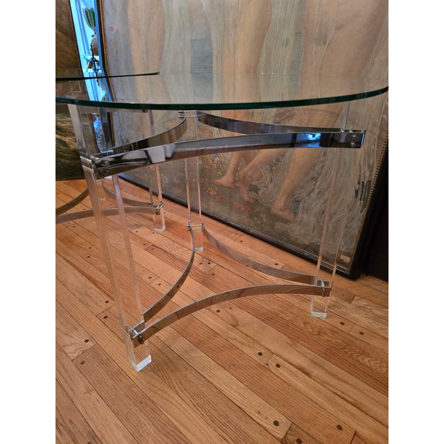 Transparent Mid Century Modern Designer Pair Vintage Lucite Tables For Sale - Image 8 of 13