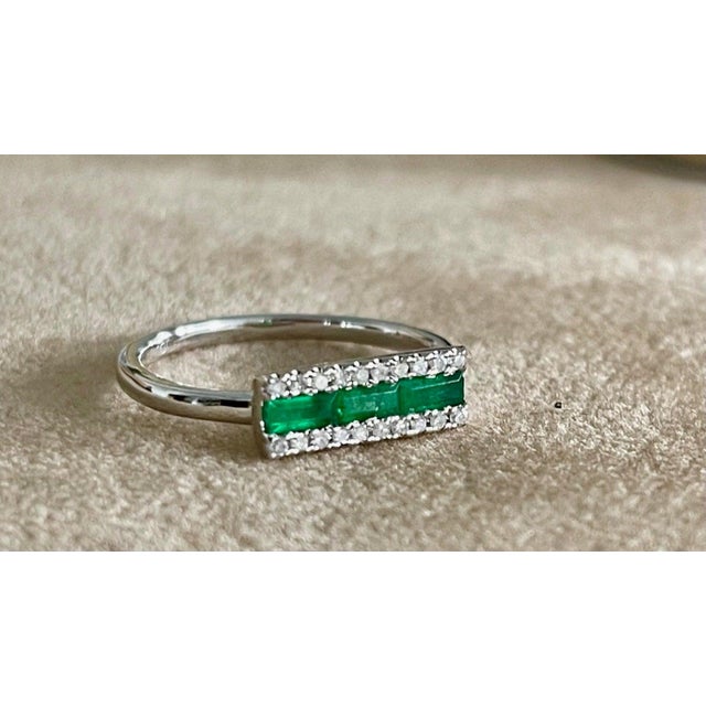 2020s Princess Cut Emerald & Diamond Staking Band/Ring 14 Kt Yellow Gold/ White Gold For Sale - Image 5 of 8