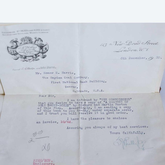 First Edition Leather Book: A History of Gold Snuff Boxes by Richard & Martin Norton For Sale In Denver - Image 6 of 14