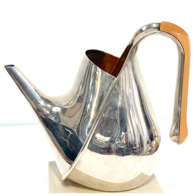 Oscar Tusquets for Alessi Sculptural Silverplate Teapot or Pitcher, 1983 A highly sculptural postmodern silver-plated...