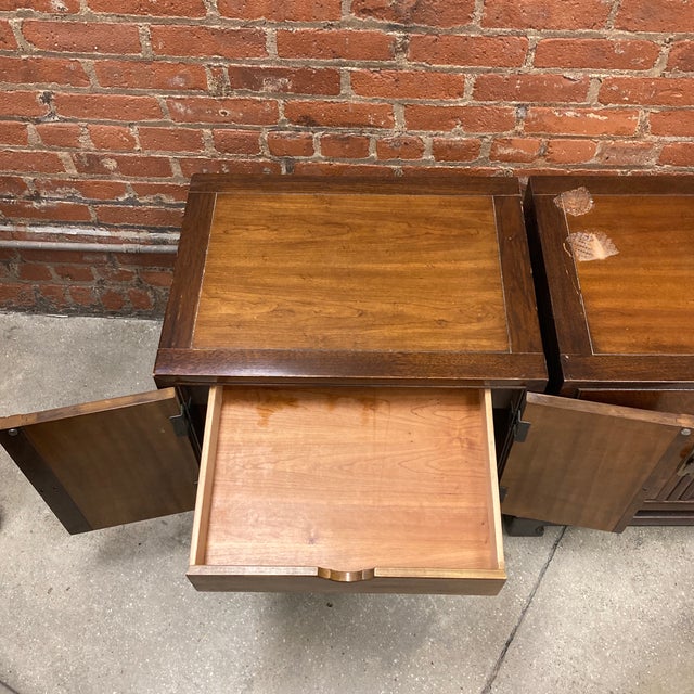 Wood 1970s Drexel Night Table Set, 2 Pieces For Sale - Image 7 of 11