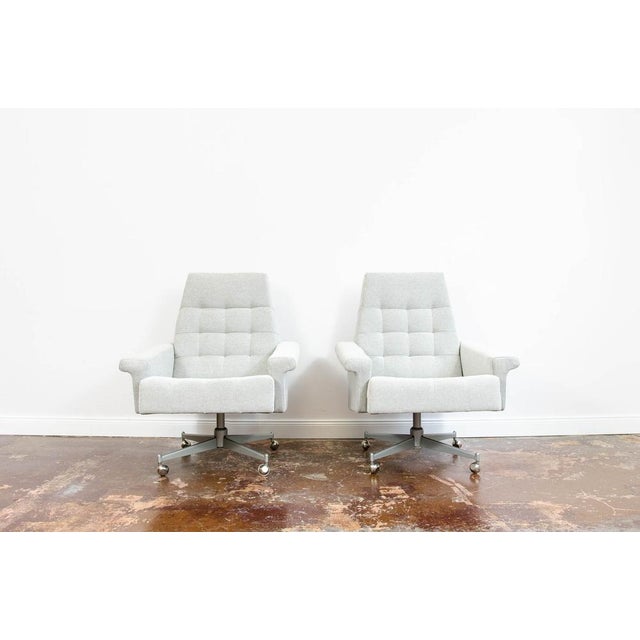 Set of Swivel Armchairs from UP Závody, Former Czechoslovakia, 1970s For Sale - Image 17 of 18