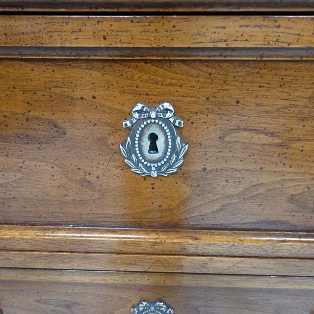 Vintage Henredon Furniture French Neoclassical Louis XVI–style Tall Chest For Sale - Image 16 of 17