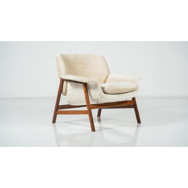 Model 849 Armchairs attributed to Gianfranco Frattini for Cassina, 1960s, Set of 2 For Sale - Image 11 of 18