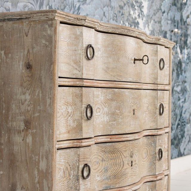 Early 19th C. Danish Baroque Arbalète Shaped Commode in Original Patina For Sale - Image 9 of 18