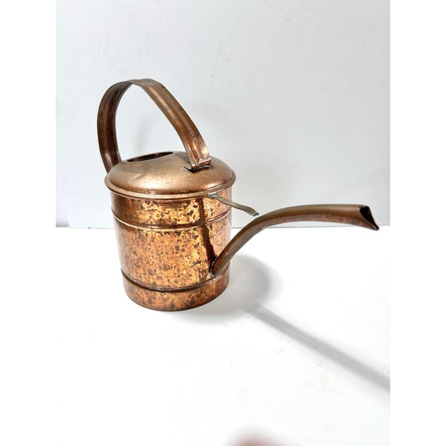 Mid 20th Century Vintage Copper Watering Can With Long Spout – Large Garden Vessel For Sale - Image 5 of 12