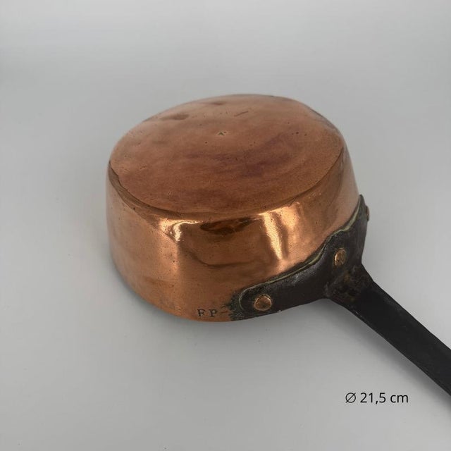 Vintage French Copper Saucepans, 1960s, Set of 5 For Sale - Image 10 of 18
