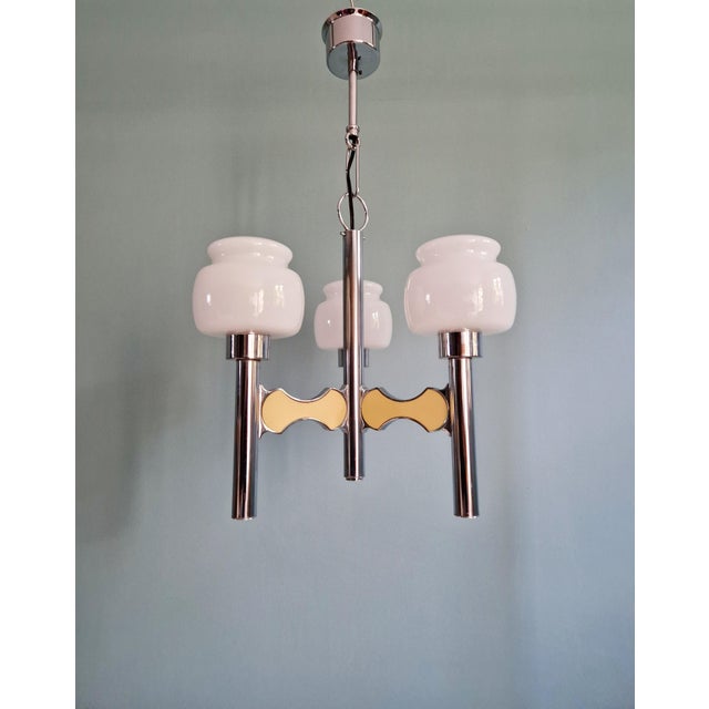 Space Age Chandelier in Chromed Metal and White Opaline Glass by G. Sciolari for Boulanger, 1970s For Sale - Image 15 of 15