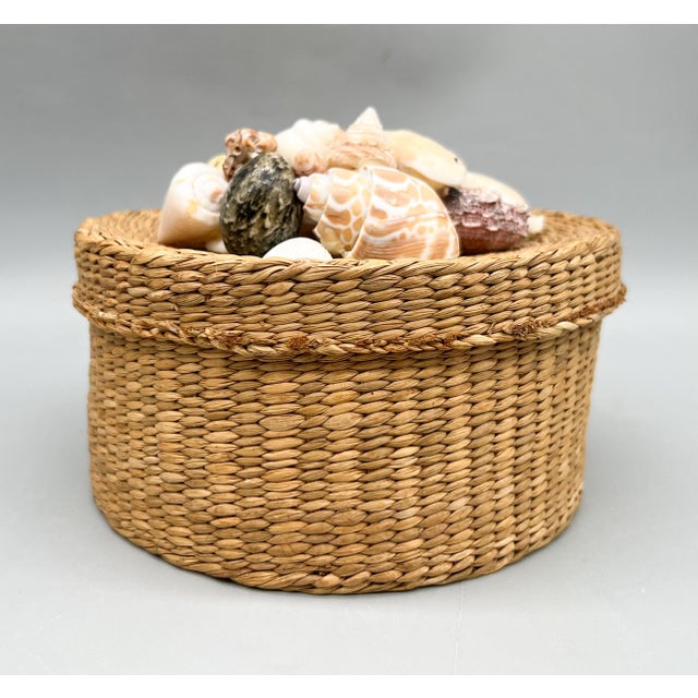 Vintage Woven Basket Box With Seashell-Adorned Lid — Coastal / Bohemian For Sale - Image 10 of 13