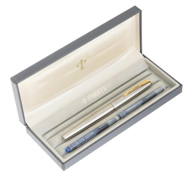 English Parker Fountain Pen, 1994 For Sale - Image 6 of 6