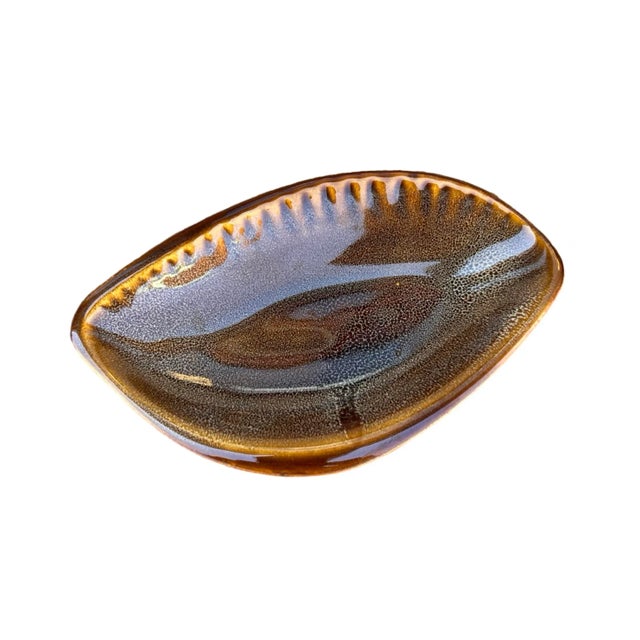 Ceramic Porcelain Ashtray in the Shape of a Leaf, Designed by A. Sadulski, Mirostowice, 1970s. For Sale - Image 7 of 9