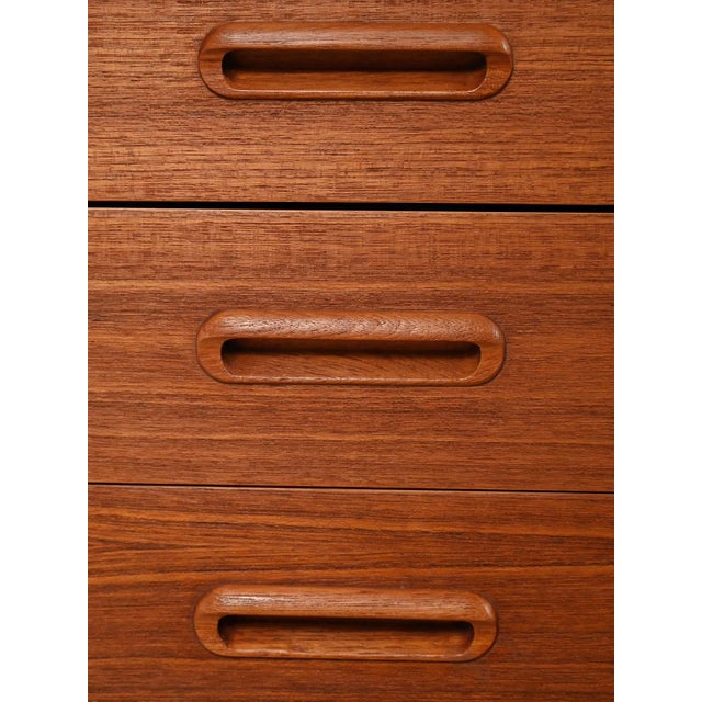 Small Two-Tone Scandinavian Sideboard, 1960s For Sale - Image 10 of 13