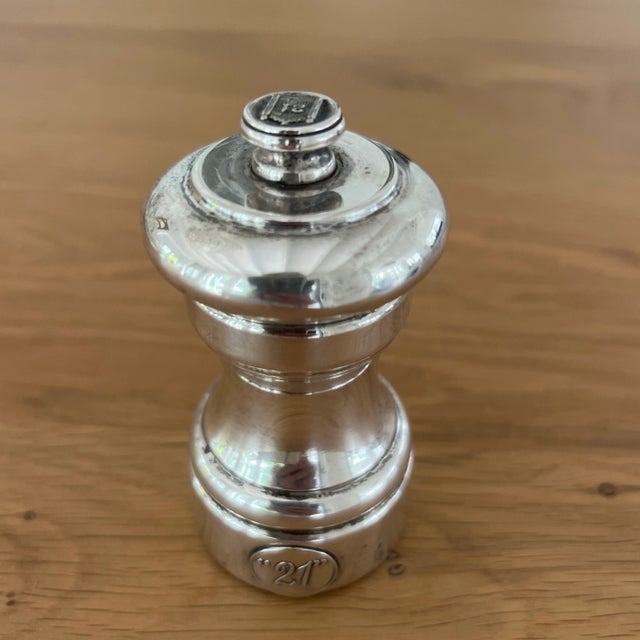 Antique Sterling Silver Peugeot Pepper Mill From the Iconic 21 Club in Nyc For Sale In New York - Image 6 of 6