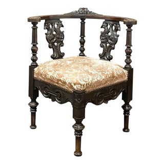 Antique 19th Century Italian Renaissance Revival Corner Armchair For Sale