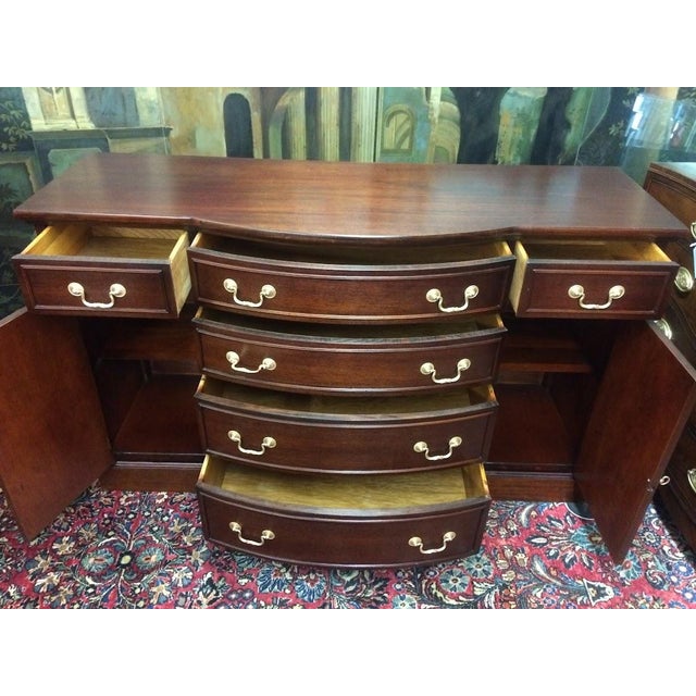 1940s Vintage Mahogany Buffet, Federal Revival Server For Sale - Image 5 of 11