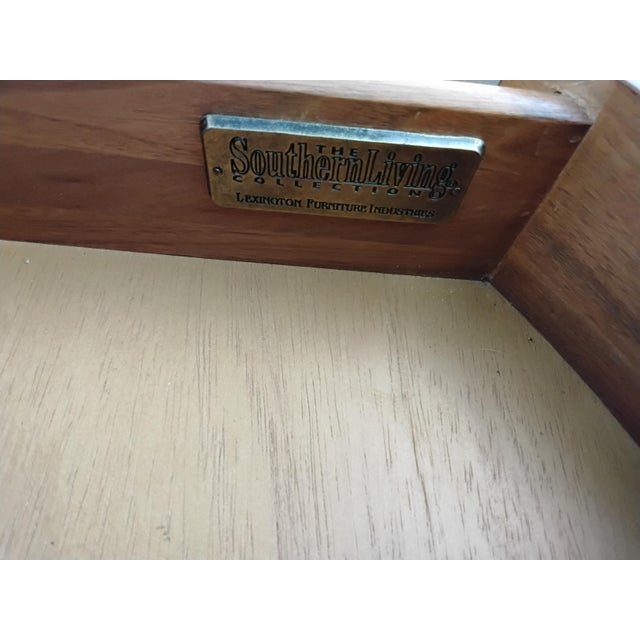 1990s Pair of Southern Living Bachelors Chest For Sale - Image 12 of 12