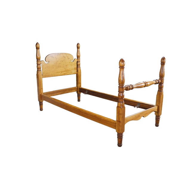 American 2 Vintage Early American Colonial Style Solid Maple Twin Cannonball Poster Beds For Sale - Image 3 of 18