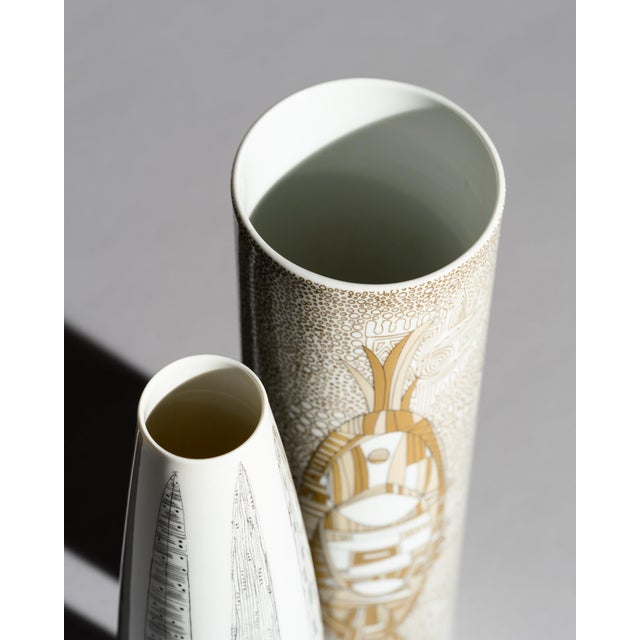 1970s Hutschenreuther Porcelain Vases by Hans Theo Baumann & Cuno Fischer, Germany, 1960s, Set of 2 For Sale - Image 5 of 18