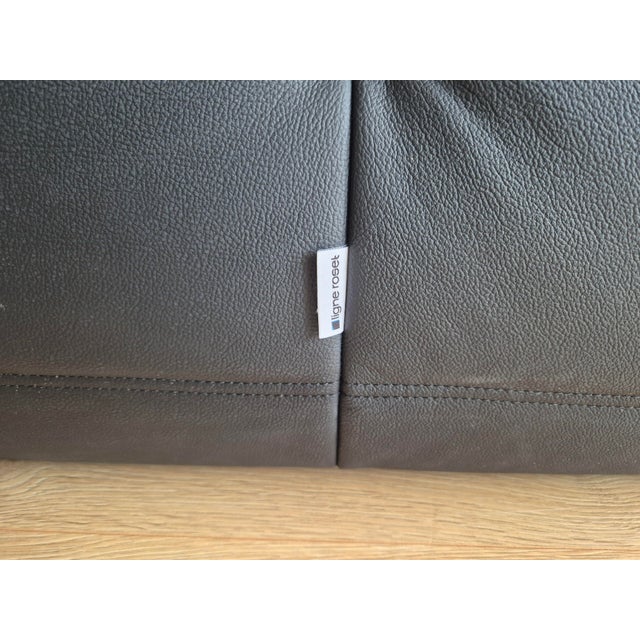 Ligne Roset Togo Sofa in Black Leather by Michel Ducaroy for Ligne Roset For Sale - Image 4 of 7