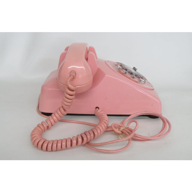 Mid 20th Century Western Electric Bell System Pink Telephone Classic Rotary Dial Phone 4575b For Sale - Image 5 of 18