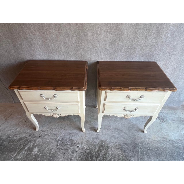 French Provincial Late 20th Century Pair of Ethan Allen French Country Nightstands For Sale - Image 3 of 12
