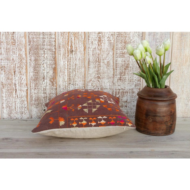Prishna Antique Indian Folk Pillow For Sale In Los Angeles - Image 6 of 10