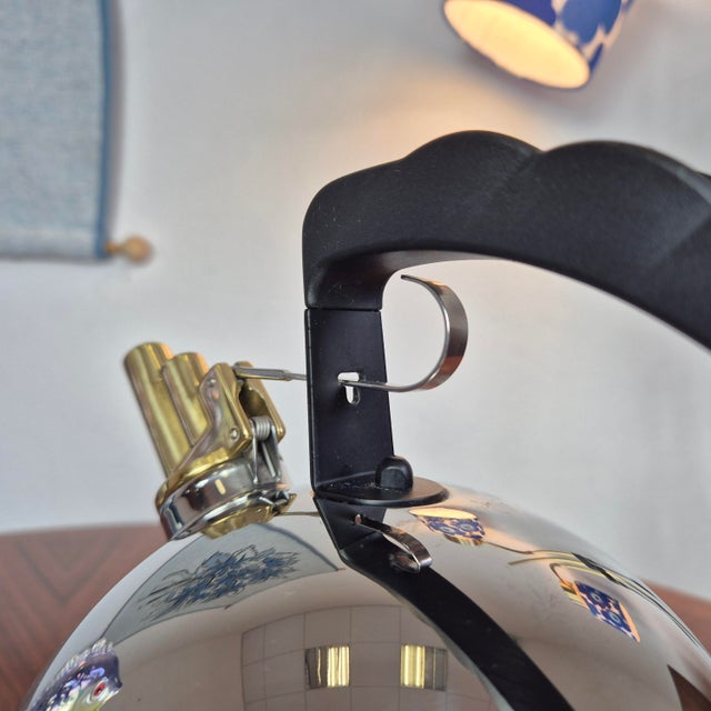 Metal Postmodern Italian Melodic Kettle by Richard Sapper for Alessi, 1980s For Sale - Image 7 of 11