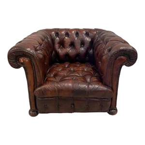 Early 20th Century Leather Chesterfield Tub Chair