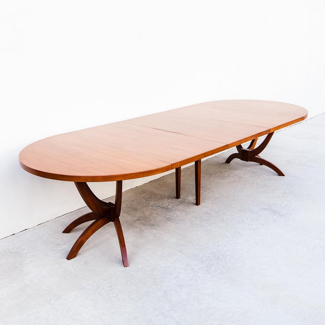 Monumental Mid Century Modern Expandable Pedestal Base Dining Table in Walnut For Sale - Image 11 of 15
