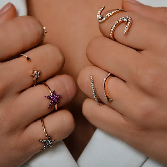 This is part of Chairish’s Fine Jewelry assortment. Have the stars at your fingertips. Shop our 14K Gold and Diamond Rock...