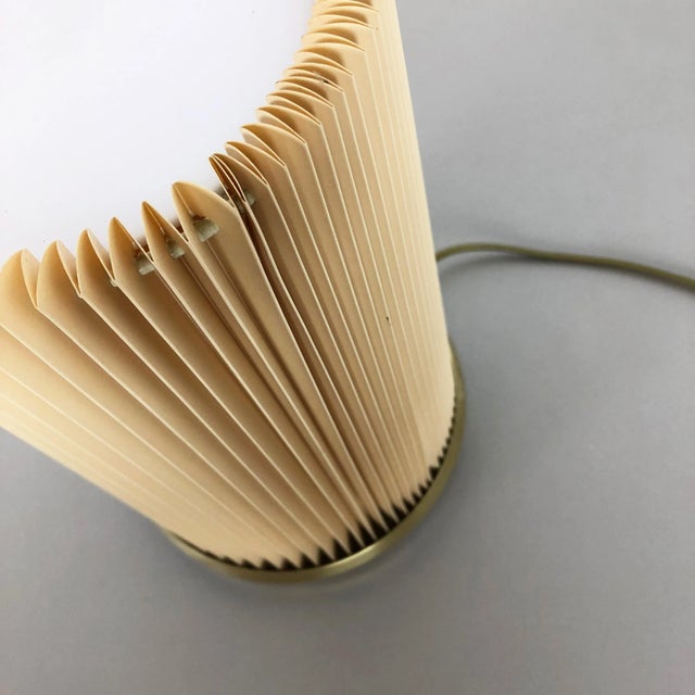 Modernist Table Light With Brass Base, Italy, 1970s For Sale - Image 9 of 18