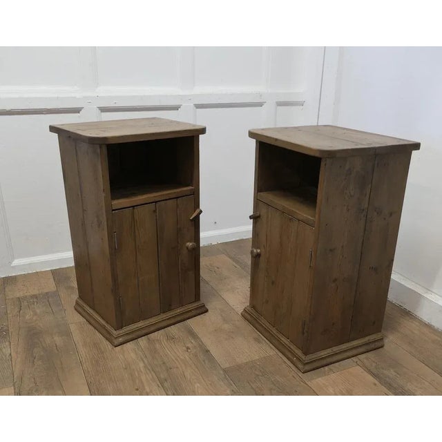 Wood Rustic Pine Bedside Nightstands, 1890s, Set of 2 For Sale - Image 7 of 7