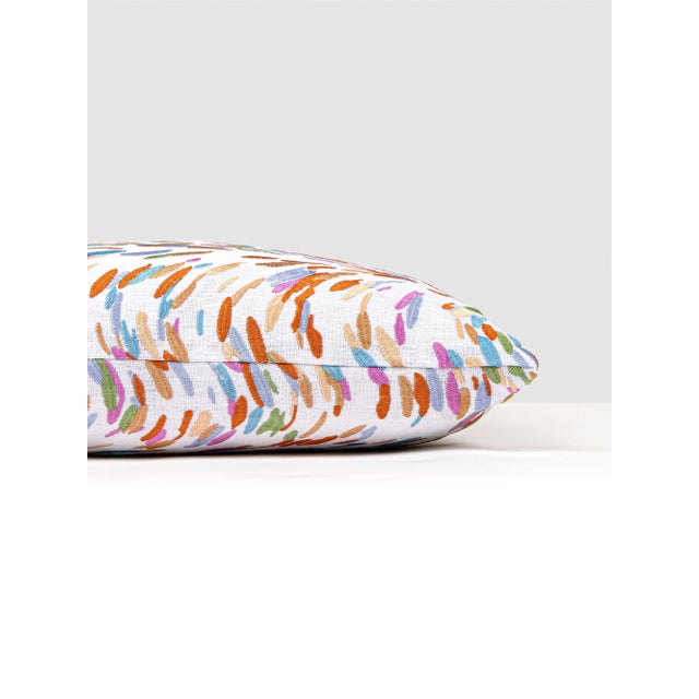 Like its namesake, Fountain features 4 different harmonious color palettes, embroidered in a splashy motif onto linen for...