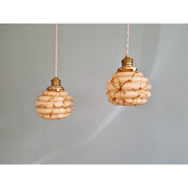 Art Deco Pendant Light in Marbled Opaline and Uranium Glass from Scailmont, Belgium, 1920s-1930s For Sale - Image 16 of 18