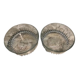 Late 20th Century Arcoroc Starburst Salad Bowls- Set of 2 For Sale