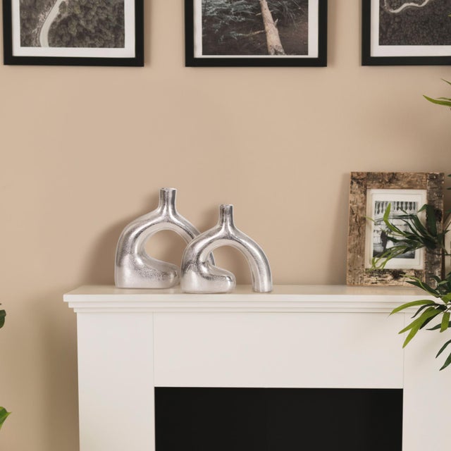Contemporary Shirin- Polished Silver Reverse Vase in Cast Aluminum- Short For Sale - Image 3 of 11