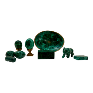 Vintage Malachite Decorative Collection – Carved Stone Eggs, Box, Animal Figurine, and Gilt-Edged Dish