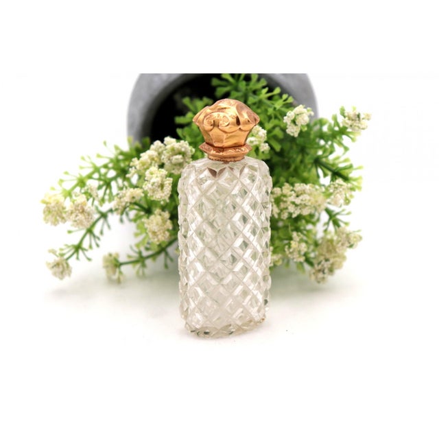 Perfume Bottle in Glass and 15k Gold For Sale - Image 6 of 6