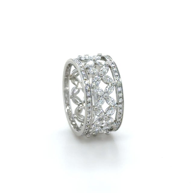 Contemporary Tiffany & Co. Victoria 2.34 CTTW Diamond Band Ring, Platinum, Size 7 For Sale - Image 3 of 8