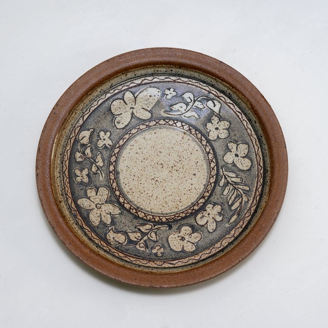 2000 - 2009 David Mischke Ceramic Floral Catch-All Plate For Sale - Image 5 of 5
