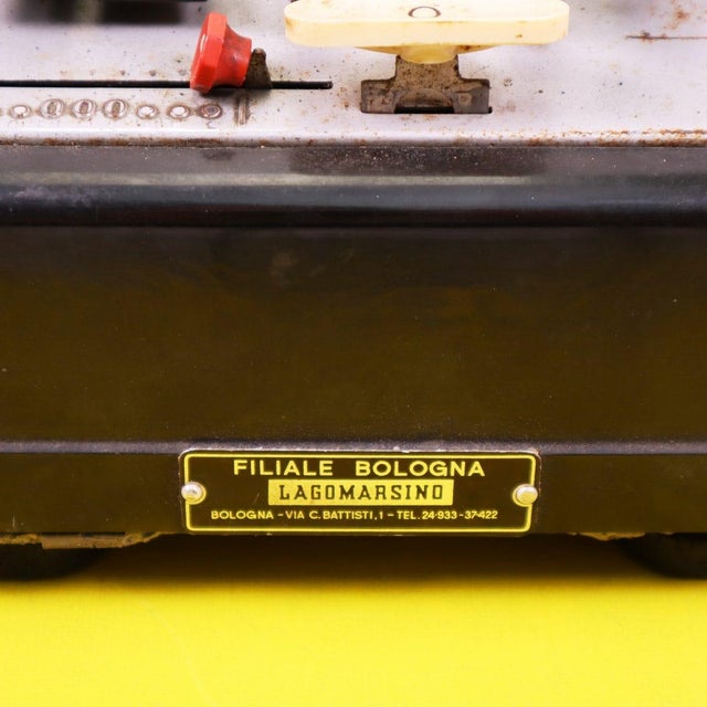 Mechanical Calculator from Totalia, 1940s, in Good conditions. Designed 1920 to 1949 This piece is attributed to the...