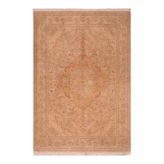 Boho Chic Medalllion 1990's Pak-Persian Taupe/Gold Wool Rug - 5'9'' X 9'3'' For Sale