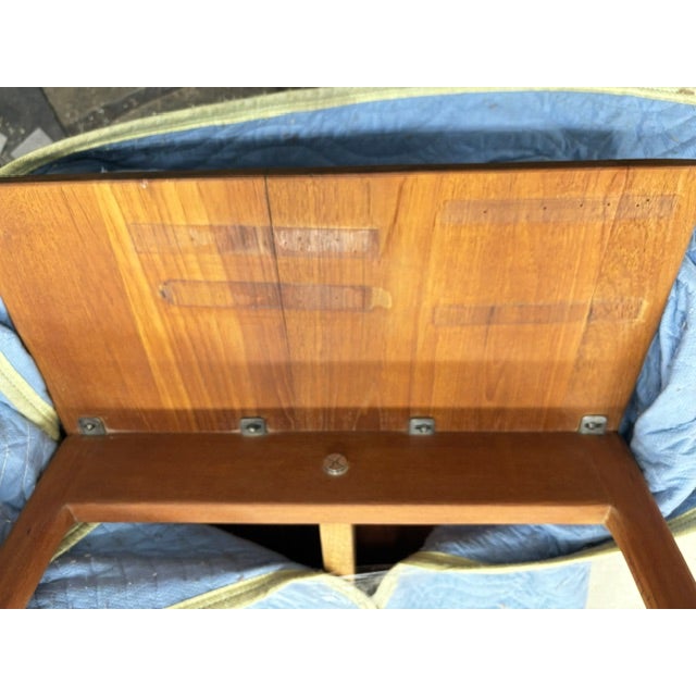 Wood Mid-Century, Danish Modern, Teak and Oak Coffee Table by Hans Wegner, 1950s For Sale - Image 7 of 11