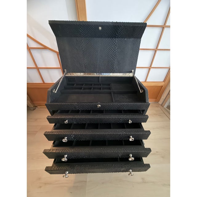 Black Elisabeth Weinstock Large Black Bespoke Snakeskin 4-Drawer Luxury Jewelry Chest / Case - Rare For Sale - Image 8 of 16