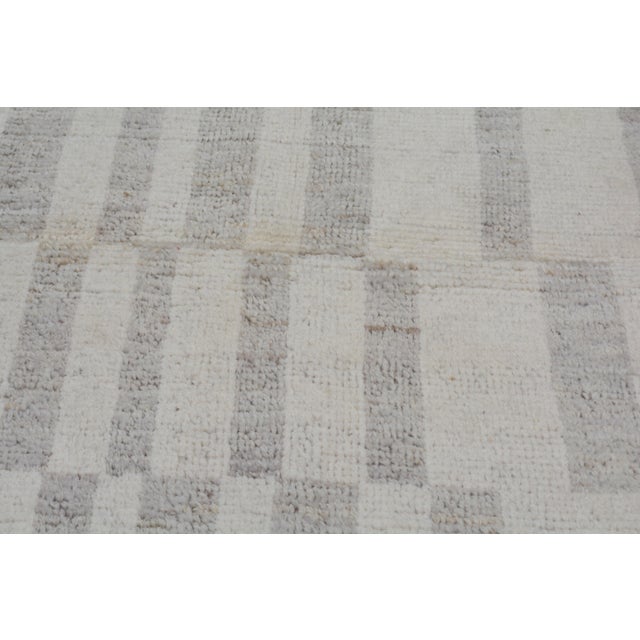 2000 - 2009 New Moroccan Hand Knotted Wool Rug, 2'6x9'9 For Sale - Image 5 of 5