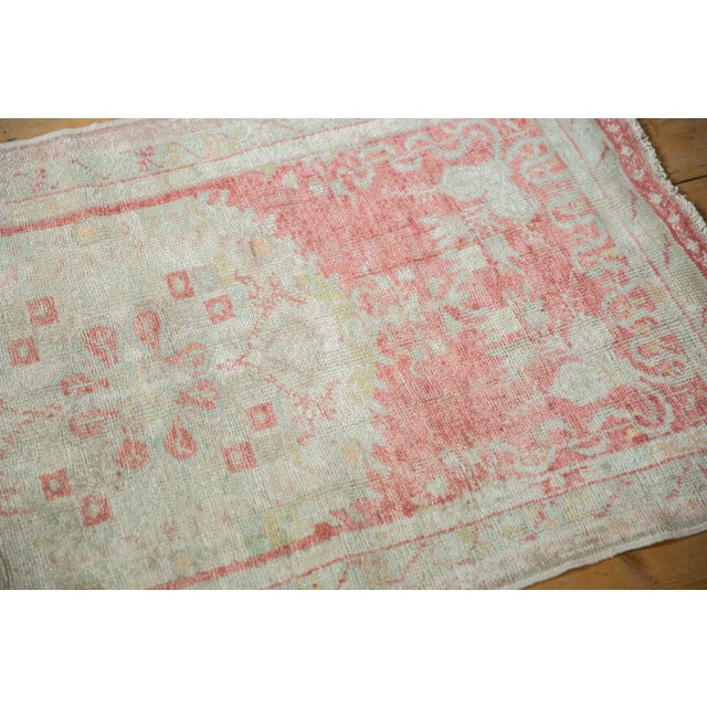 1950s Vintage Distressed Oushak Rug Runner - 2'7" x 4'9" For Sale - Image 5 of 9