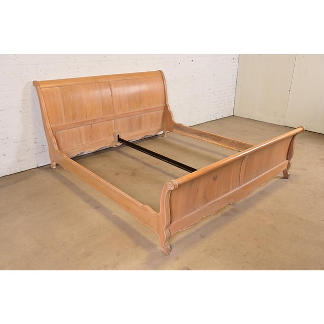 Thomasville Thomasville French Country Carved Oak King Size Sleigh Bed For Sale - Image 4 of 13